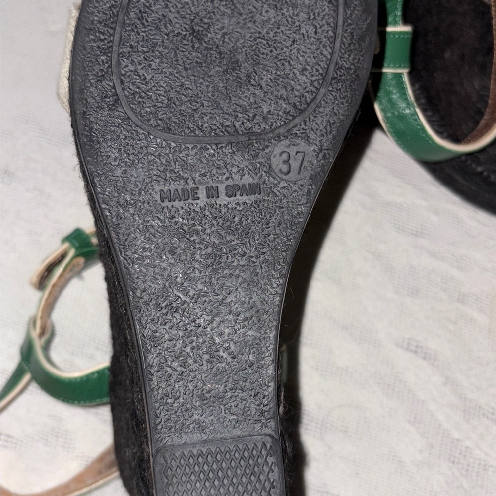 BNWOT Green and Cream Wedge Espadrille by Marc Jacobs - Picture 8 of 9